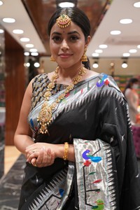 Poorna Saree Stills